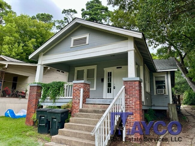 Building Photo - 1054 Wilkinson St Unit 1054 Wilkinson