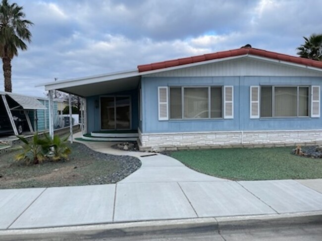 2 Bedroom 2 Bath Remodeled Mobile Home 55+... - 2 Bedroom 2 Bath Remodeled Mobile Home 55+...