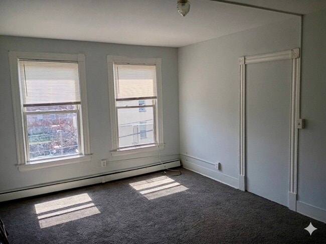 Photo - 77 Garden St Unit 3