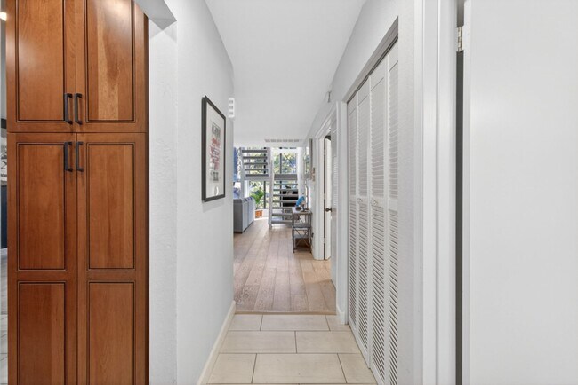 Photo - PSTREET200 Unit B35