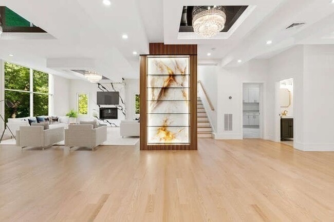 Photo - 58 Chestnut St