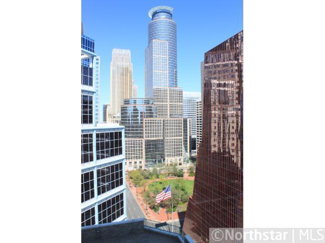 Photo - 433 S 7th St Unit 1913