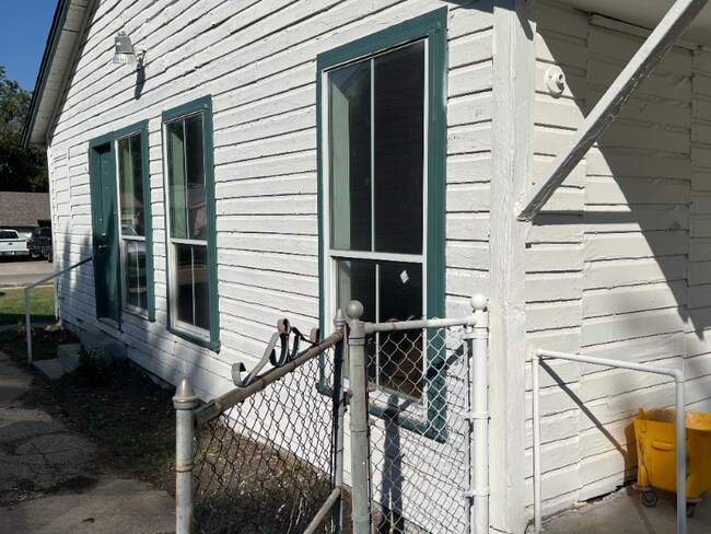 Photo - 804 E Cantey St