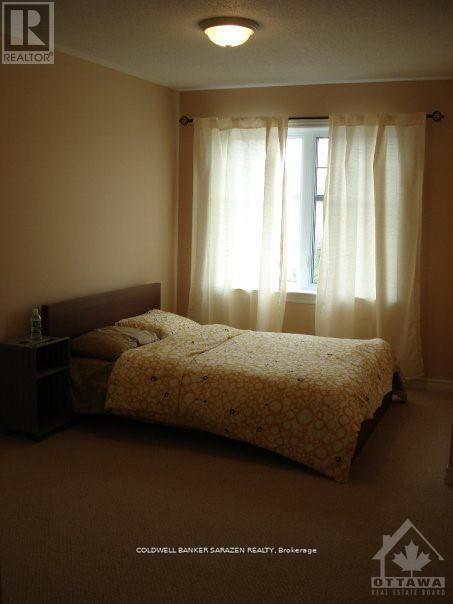 Photo - 92 Selhurst Ave