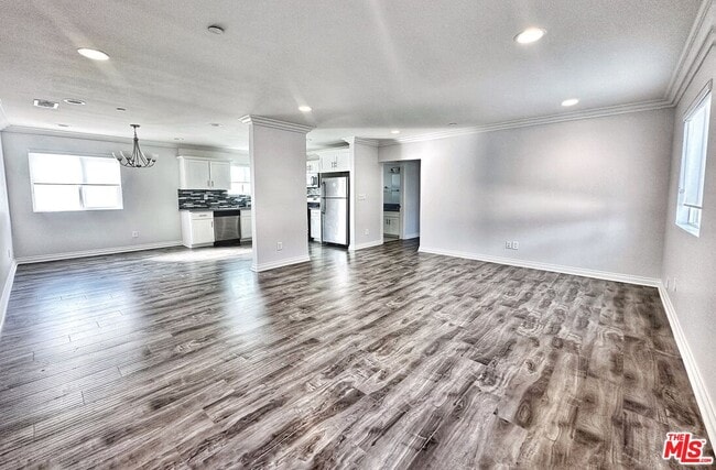 Photo - 4829 W 17th St Unidad 1/1 Rental