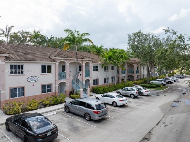 Photo - 2250 NW 78th Ave Unidad 202