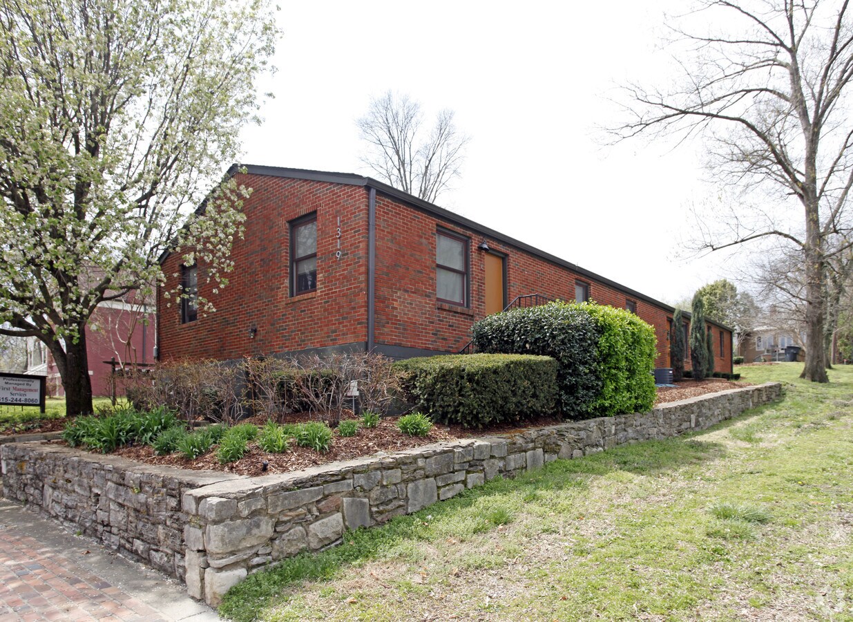 Photo - 1319 5th Ave N