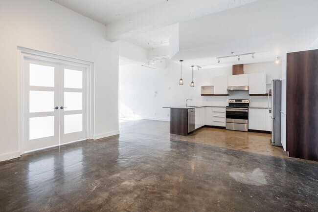 Photo - 5638 Av Du Parc