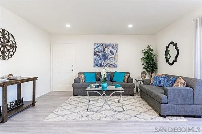 Photo - Pristine condo in the charming and quaint community of Lakeshore Villas 2/2 Pets OK With Owner Ap...