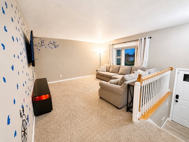 Photo - 1239 Bellflower Ave