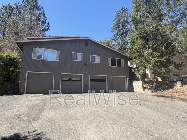 Photo - 1007 NW C St