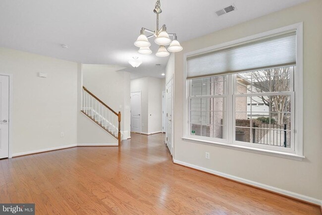 Building Photo - 44306 Stableford Square