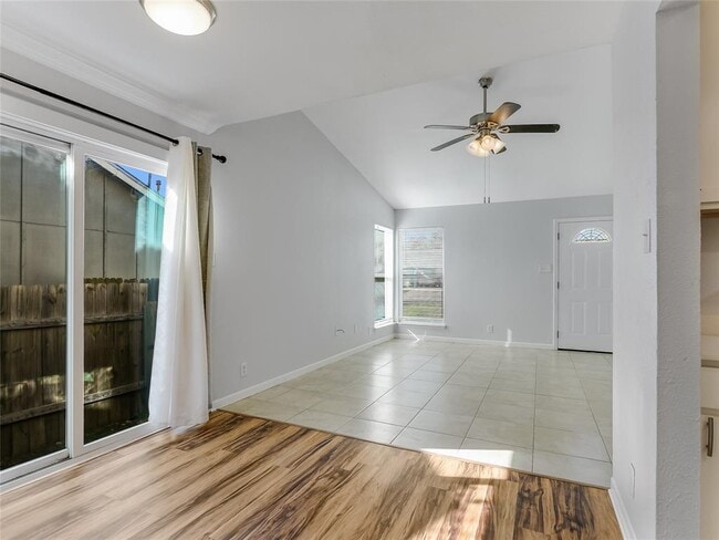 Photo - 10701 Lanshire Dr