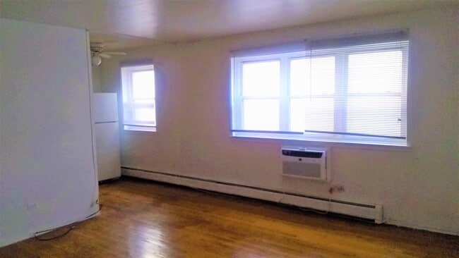 Photo - 5950 N Kenmore Ave Unidad 309