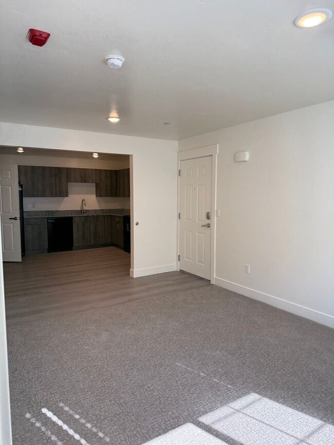 Apartments at Falls Crossing