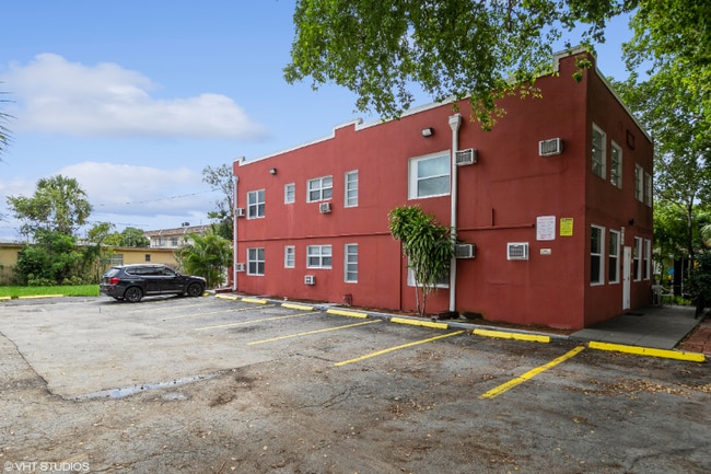 Photo - 921 N 19th Ave Unit 1