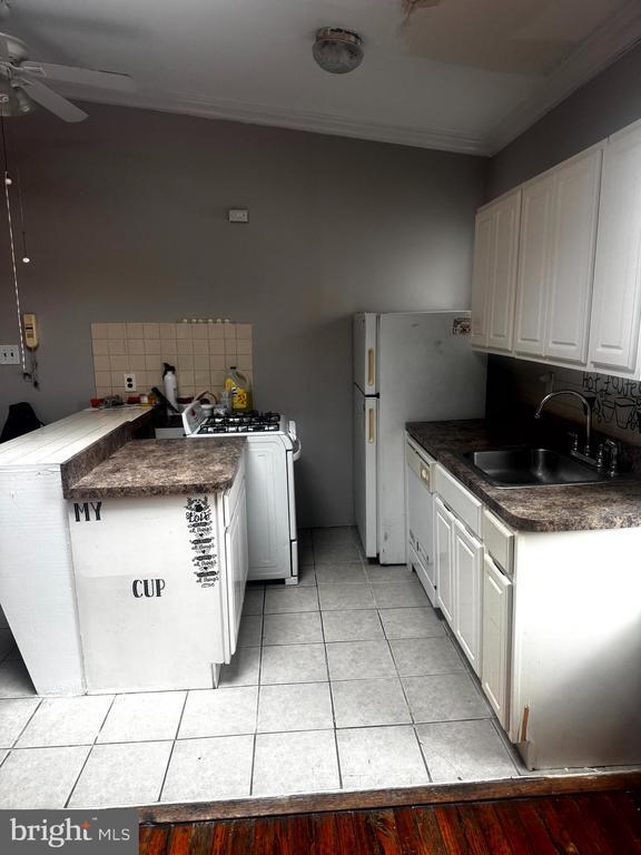 Photo - 6330 Germantown Ave