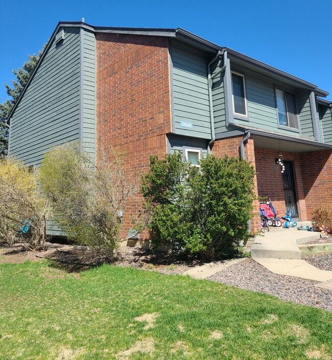 Building Photo - 3636 S Depew St Unit 12