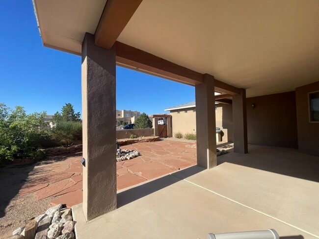 Photo - 6809 Chapingo Rd NE