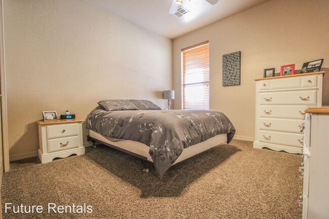 Photo - 4 br, 2 bath House - 411 Brentwood Dr