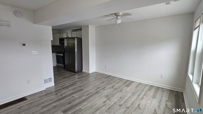 14 Church St Unit 14