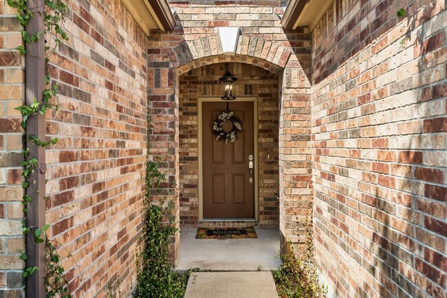 1113 Yellow Iris Rd