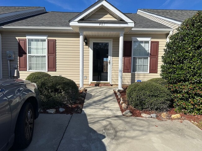 Photo - 403 Regency Park Drive