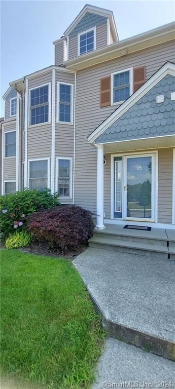 Photo - 273 Bridge St