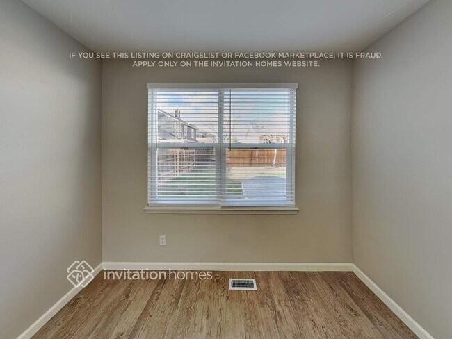 Photo - 3823 Dyanna Dr