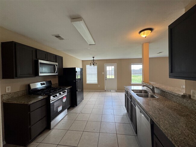 Photo - 15718 Colonial Bridge Ln