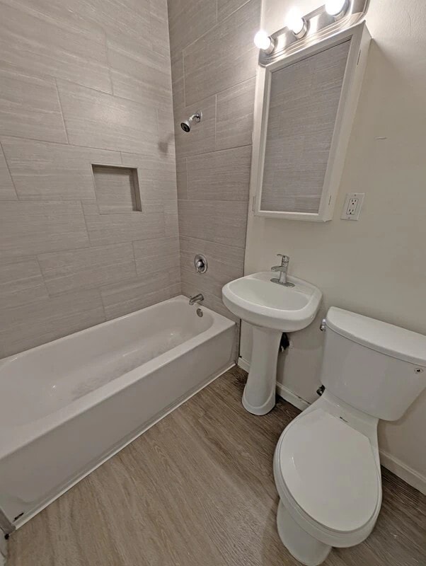 Photo - 6142 Eleanor Ave Unit 6