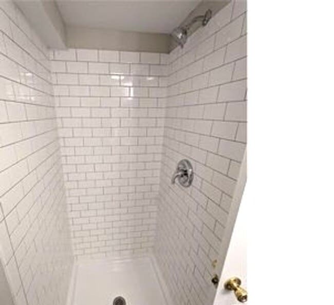 Photo - Quiet neighborhood in Dundalk 4 Bedroom Townhome