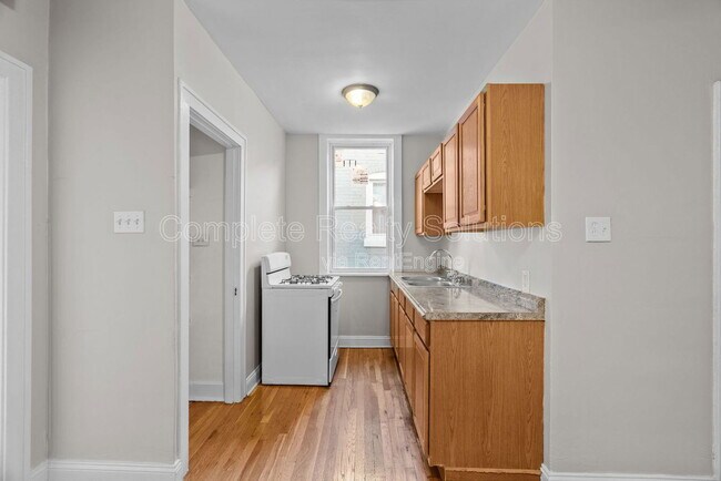 Photo - 4175 McRee Ave Unit 2e