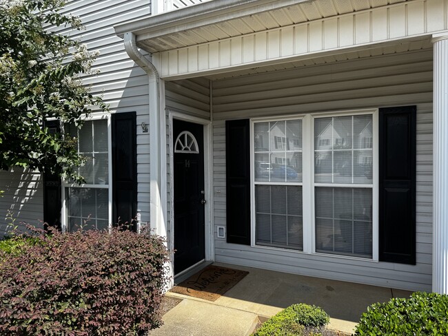 Photo - 14 Ridgestone Cir