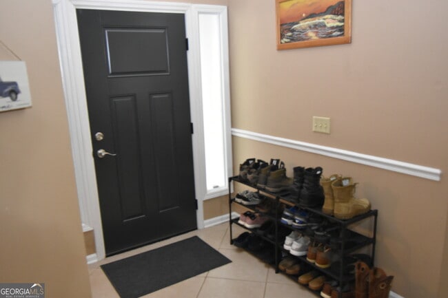 Photo - 200 McIntosh Dr