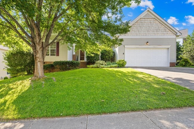 Photo - 8422 Bampton Dr House