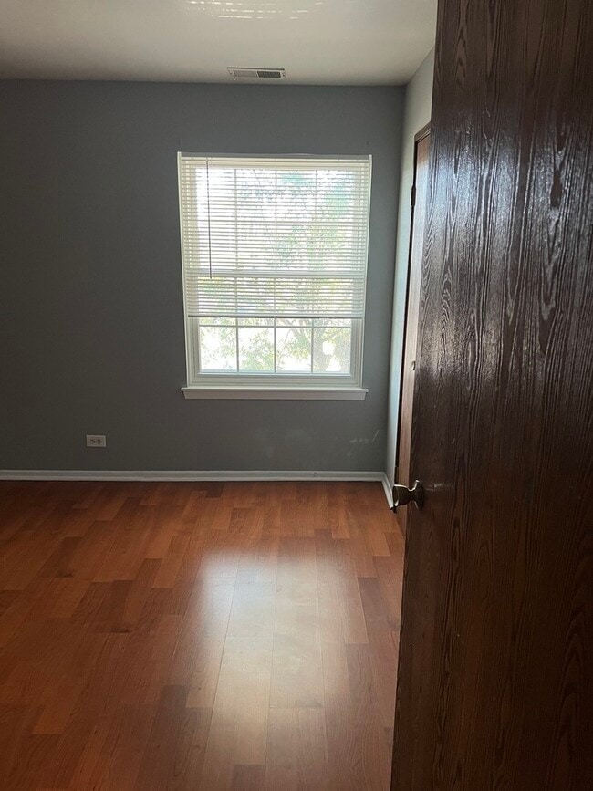 Photo - 1205 Wyndham Ct Unit 202