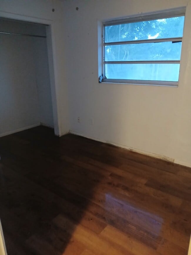 Photo - 480 Nancie Ave