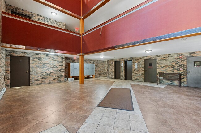 Photo - 8970 N Parkside Ave Unidad 301