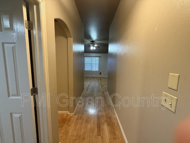 Photo - 3525 E Aurora St