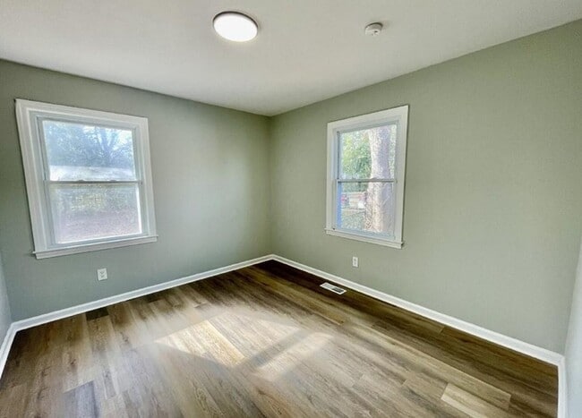 Photo - 1514 Roxie Ave