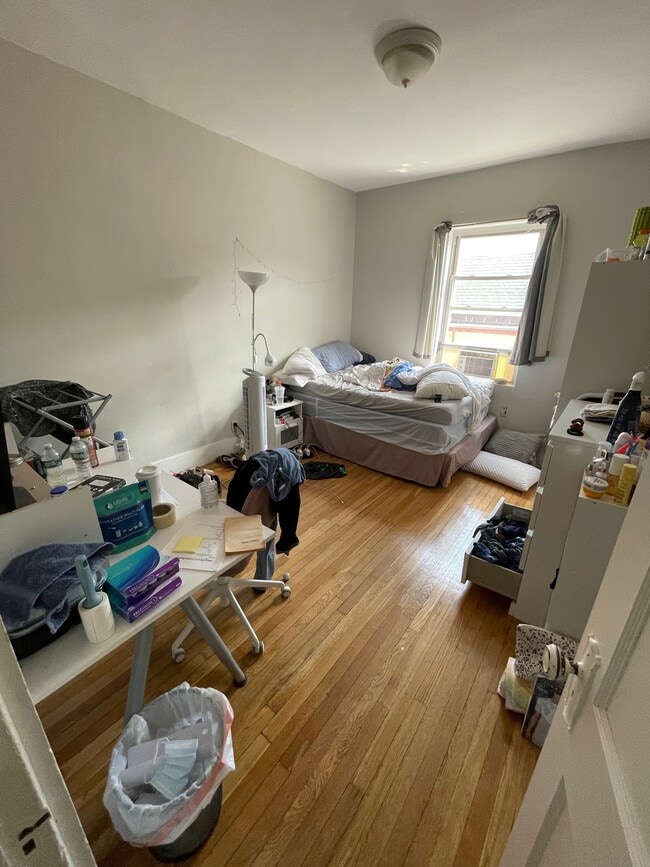 Building Photo - 97 Saint Paul St Unit B Rental
