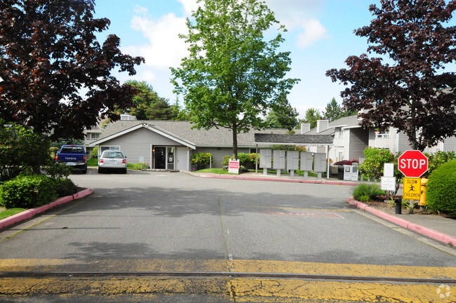 Glenbrook Apartments