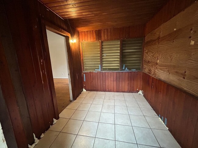 Photo - Cozy 2 bedroom home near local amenities