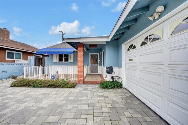 Photo - 17230 Bonham Ave