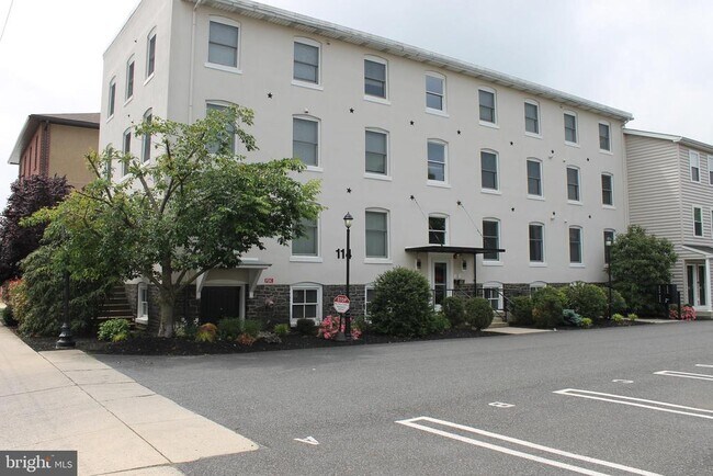 Photo - 114 Front St Apartment Unit 302