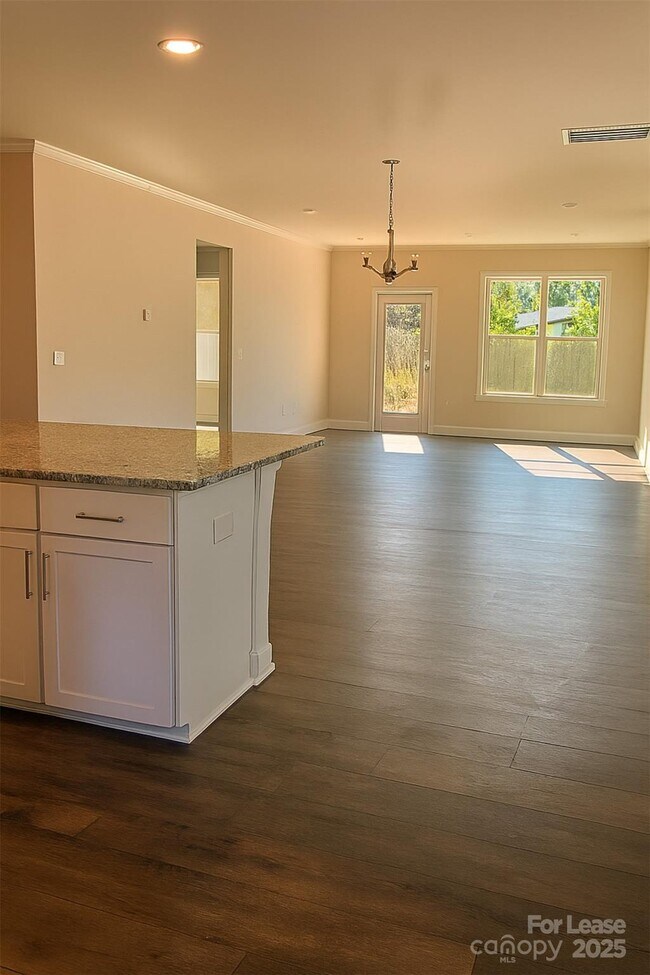 Photo - 4142 Steel Wy