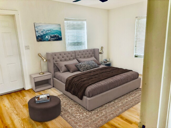 Photo - 1637 NE 9th St