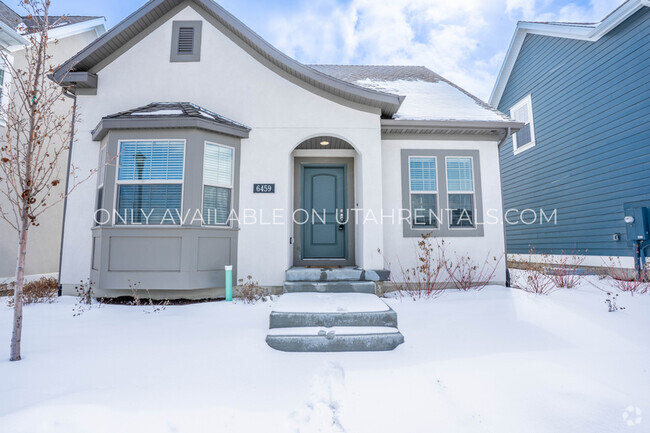 Building Photo - 6459 W Arranmore Dr Rental