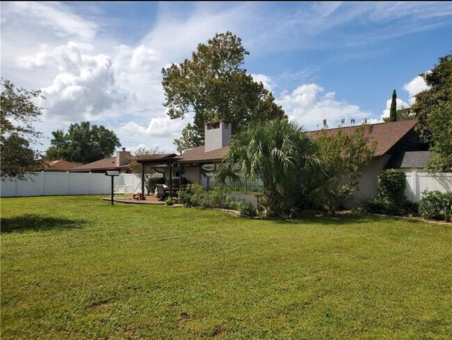 Photo - 5220 Royal Oak Dr